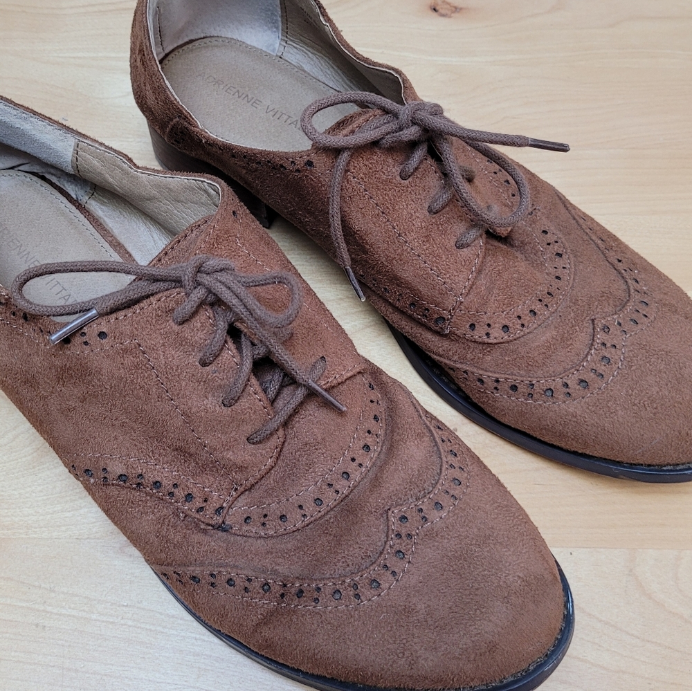 ADRIENNE VITTADINI | BROWN SUEDE LACE UPS, SZ 10